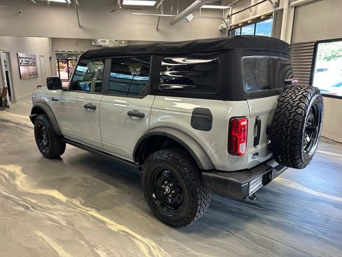 Used 2022 Ford Bronco Black Diamond AWD/4WD image 36