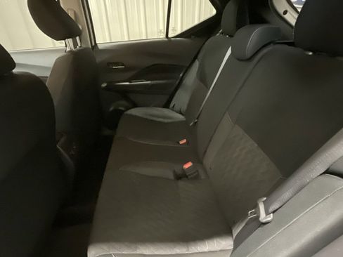 Used 2024 Nissan Kicks SV image 11