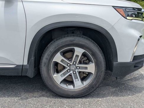 Used 2024 Honda Pilot EX-L image 11