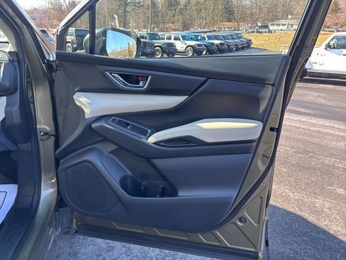 Used 2024 Subaru Ascent Limited image 20