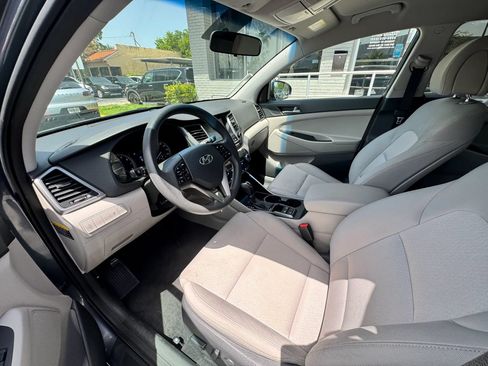 Used 2018 Hyundai Tucson SEL AWD/4WD image 12