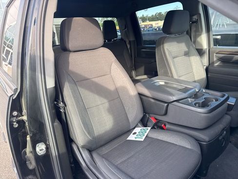 Used 2025 Chevrolet Silverado 2500 LT w/ Convenience Package AWD/4WD image 6