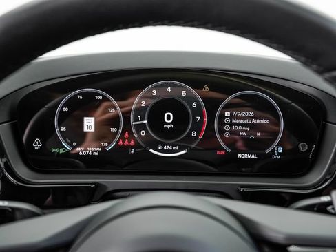 Certified 2026 Porsche Cayenne AWD/4WD image 19