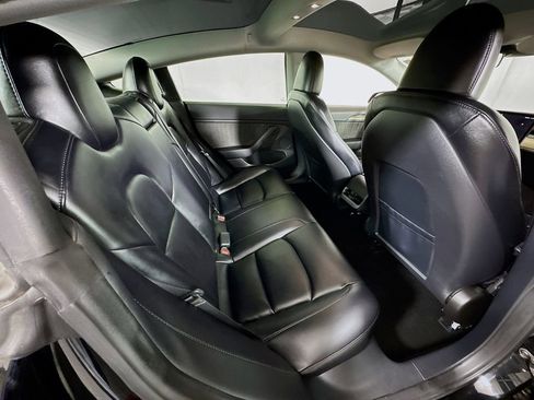 Used 2023 Tesla Model 3 Standard Range RWD image 27