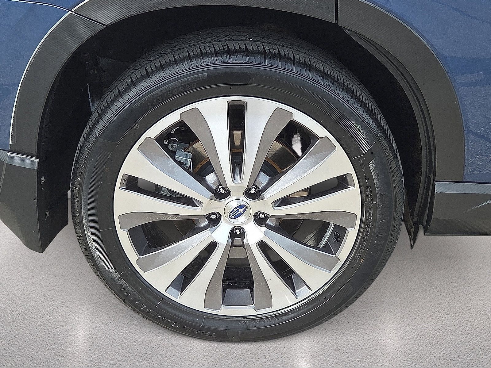 Used 2020 Subaru Ascent Limited w/ Technology Package AWD/4WD image 17