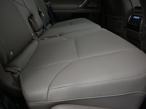 Certified 2021 Lexus GX 460 Premium w/ Premium Package AWD/4WD image 22