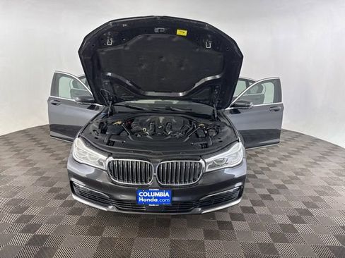 Used 2016 BMW 750i xDrive image 14