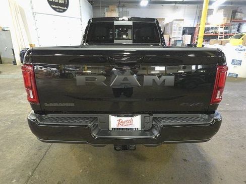 New 2026 RAM 2500 Laramie AWD/4WD image 4