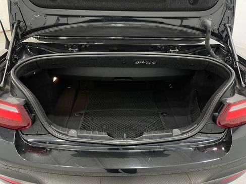 Used 2016 BMW M235i Convertible image 24