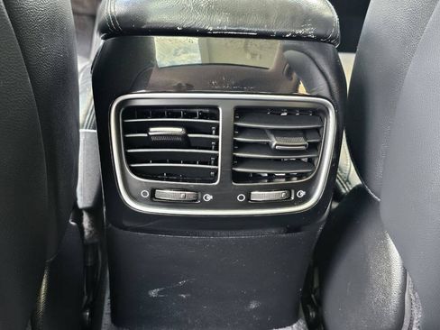 Used 2015 Kia K900 Premium RWD image 35