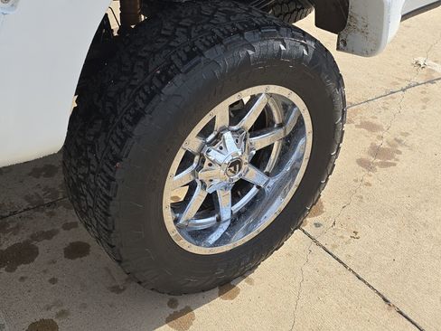 Used 2022 Ford F250 Lariat w/ Lariat Ultimate Package image 10