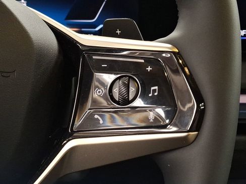 Used 2025 BMW X3 xDrive30i w/ Convenience Package image 18