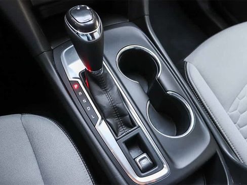 Used 2020 Chevrolet Equinox LS w/ LS Convenience Package image 20