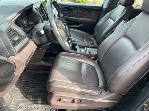 Used 2018 Honda Odyssey EX-L image 13