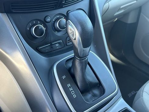 Used 2014 Ford Escape SE image 15