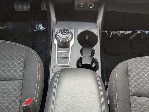 Used 2025 Ford Escape Active AWD/4WD image 19