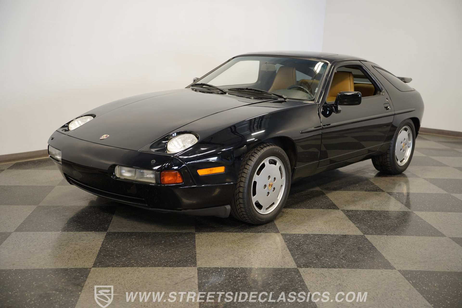 Used 1988 Porsche 928 S4 RWD image 6