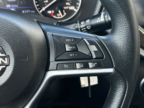 Used 2024 Nissan Altima 2.5 SV image 26