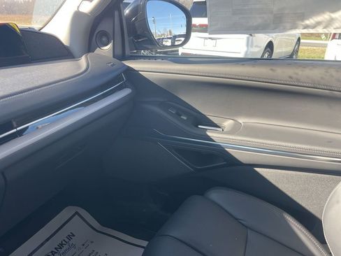 New 2025 Lincoln Navigator Reserve image 11