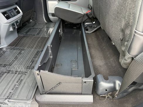 Used 2024 Ford F150 Lariat w/ Equipment Group 502A High AWD/4WD image 24