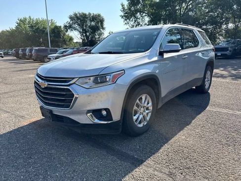 Used 2020 Chevrolet Traverse LT w/ LPO, Floor Liner Package AWD/4WD image 8