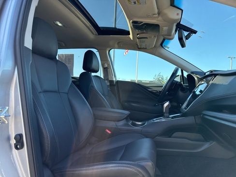 Used 2021 Subaru Outback Limited w/ Popular Package #2 image 5