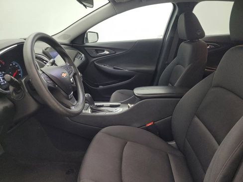 Used 2020 Chevrolet Malibu LT FWD image 17