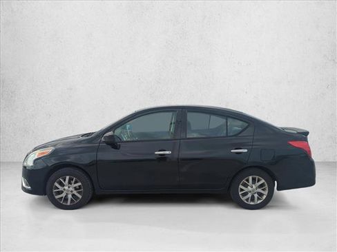 Used 2018 Nissan Versa SV w/ SV Special Edition Package image 6