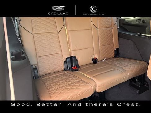 Certified 2024 Cadillac Escalade Premium Luxury w/ Performance Package image 32