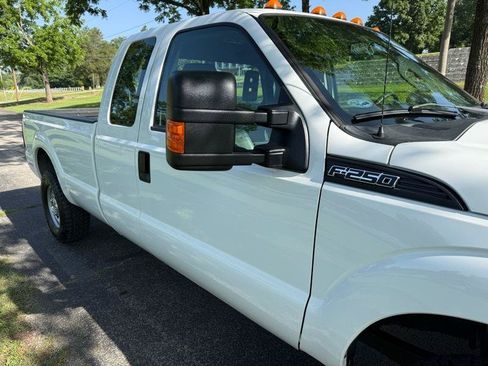 Used 2013 Ford F250 XL w/ PWR Equipment Group AWD/4WD image 9