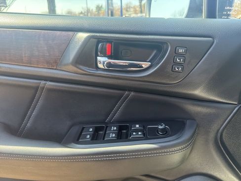 Used 2018 Subaru Outback 2.5i Limited image 19