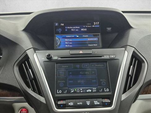 Used 2017 Acura MDX w/ Technology Package AWD/4WD image 18