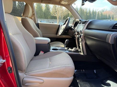 Used 2022 Toyota 4Runner SR5 image 43