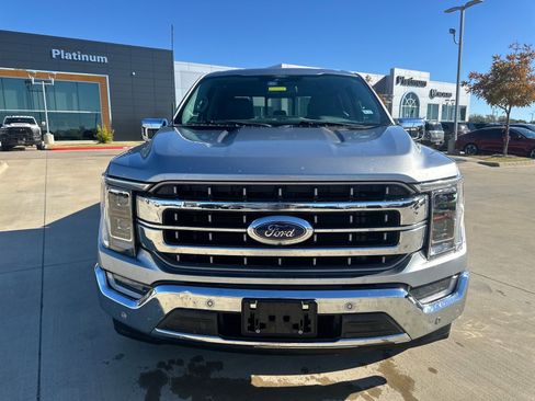 Used 2022 Ford F150 Lariat w/ Equipment Group 502A High image 9