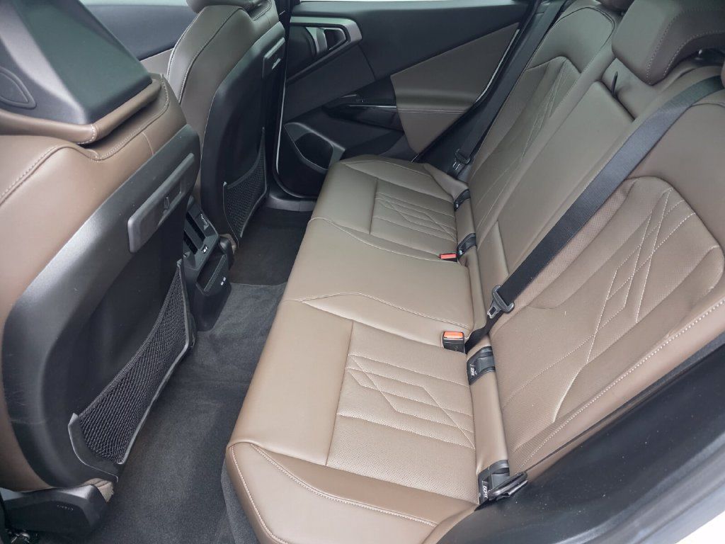 Used 2026 BMW X3 xDrive30i w/ Premium Package AWD/4WD image 14