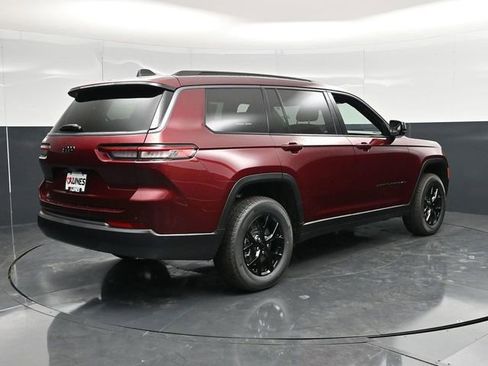 New 2026 Jeep Grand Cherokee L 4WD image 11