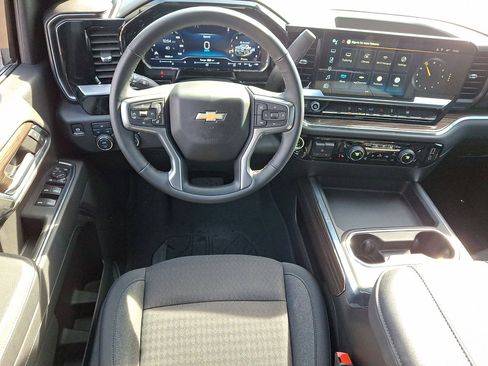 Certified 2024 Chevrolet Silverado 2500 LT w/ Safety Package image 21