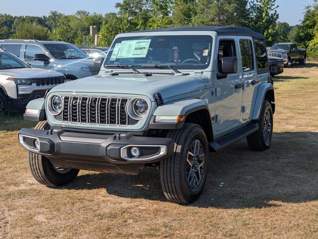 New 2026 Jeep Wrangler Unlimited Sahara AWD/4WD image 4