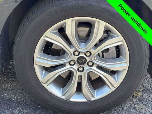 Used 2024 Ford Edge Titanium AWD/4WD image 34