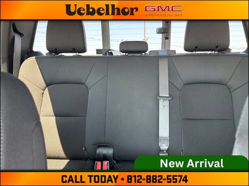 Used 2025 Chevrolet Colorado LT w/ Advanced Trailering Package RWD image 19