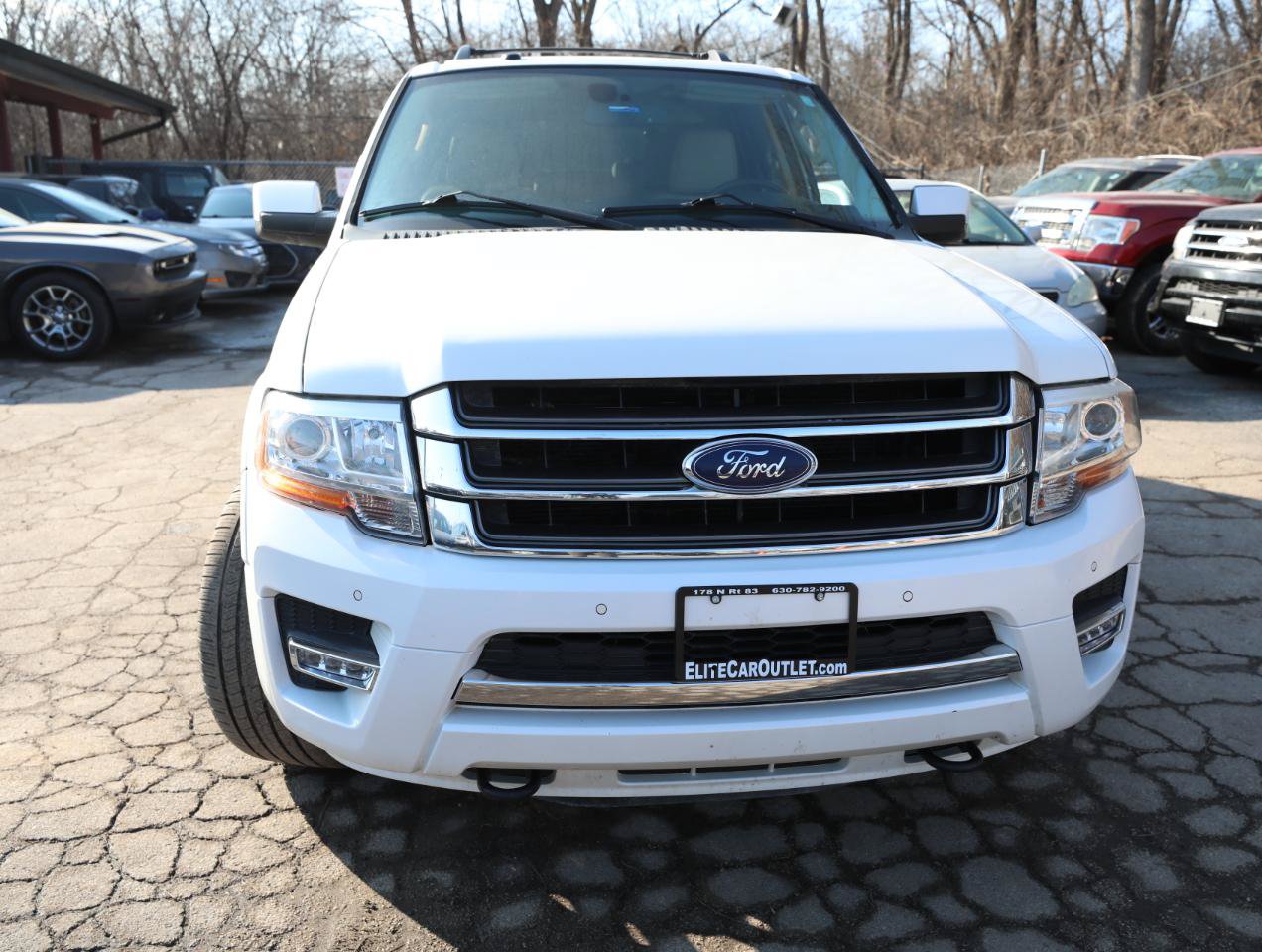 Used 2016 Ford Expedition Limited AWD/4WD image 3