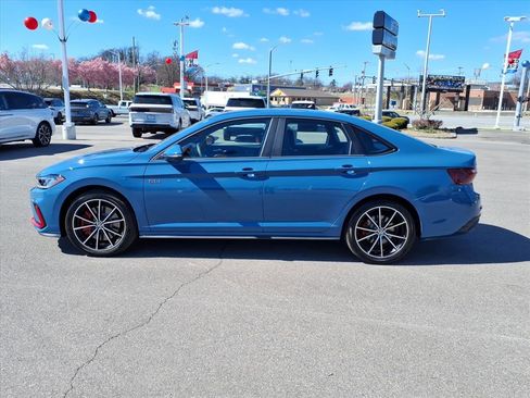 Used 2026 Volkswagen Jetta GLI Autobahn image 2