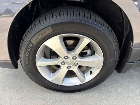 Used 2013 Subaru Outback 2.5i Limited AWD/4WD image 11