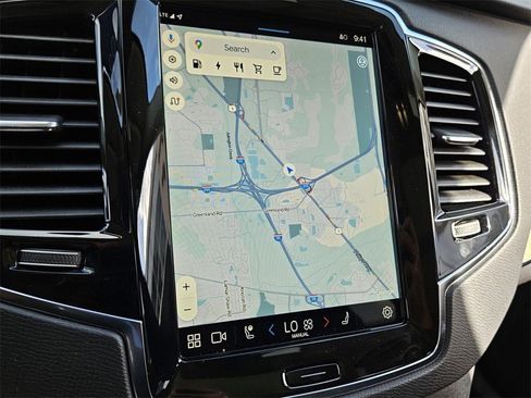 New 2025 Volvo XC90 T8 Plus w/ Protection Package Premier image 30