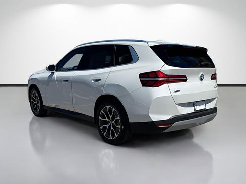 New 2026 BMW X3 xDrive30 w/ Premium Package image 5