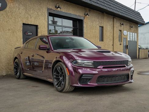 Used 2022 Dodge Charger Scat Pack RWD image 8
