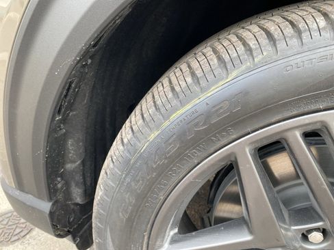 New 2026 Ford Explorer ST w/ Sun And Sound Package image 3