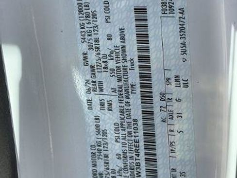 Certified 2024 Ford F350 XLT image 33