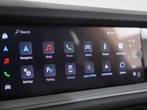 Certified 2025 Porsche Cayenne image 29