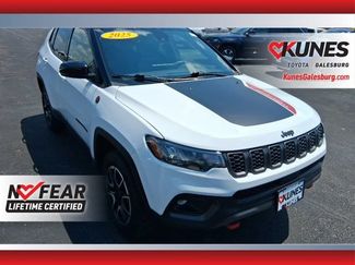 Used 2025 Jeep Compass Trailhawk AWD/4WD video 1
